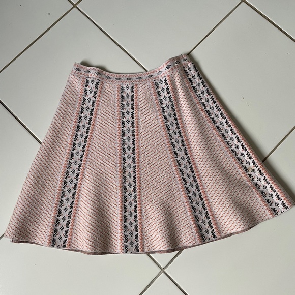 BCBGMaxAzria Dresses & Skirts - BCBG Skirt